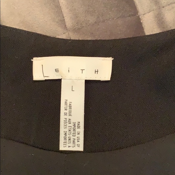 Versatile black blazer/jacket. - Picture 7 of 7